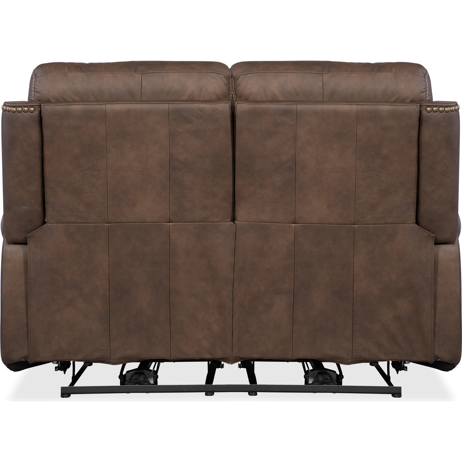 Duncan Power Loveseat by Hooker Furniture in kalahari bark. Made from leather, kalahari bark (semi-aniline top grain with splits) in a traditional style.