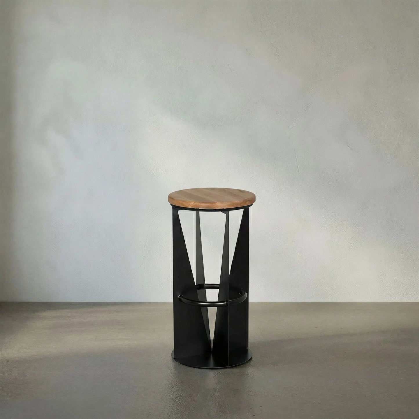 006 SI-2449063 | Lifestyle | Nagoya Bar Stool by Noir in matte black. Made from iron, white oak in a modern style.