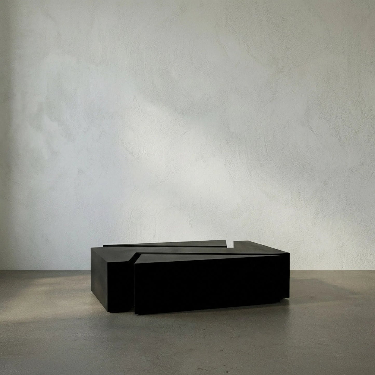 019 SR-707624 | Lifestyle | Element Coffee Table by Noir in black metal. Made from metal in a modern style.