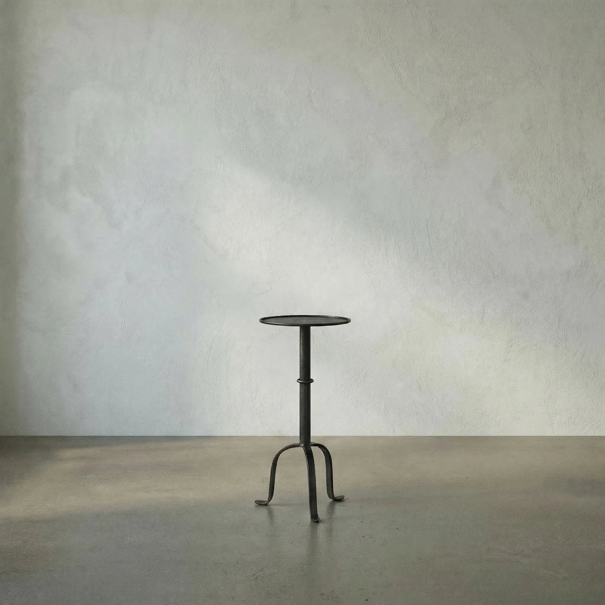 Tini Side Table by Noir. Made from metal in a transitional style.