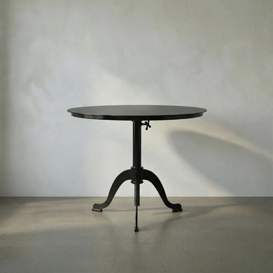 Calder Side Table by Noir in metal. Made from metal in a transitional style.