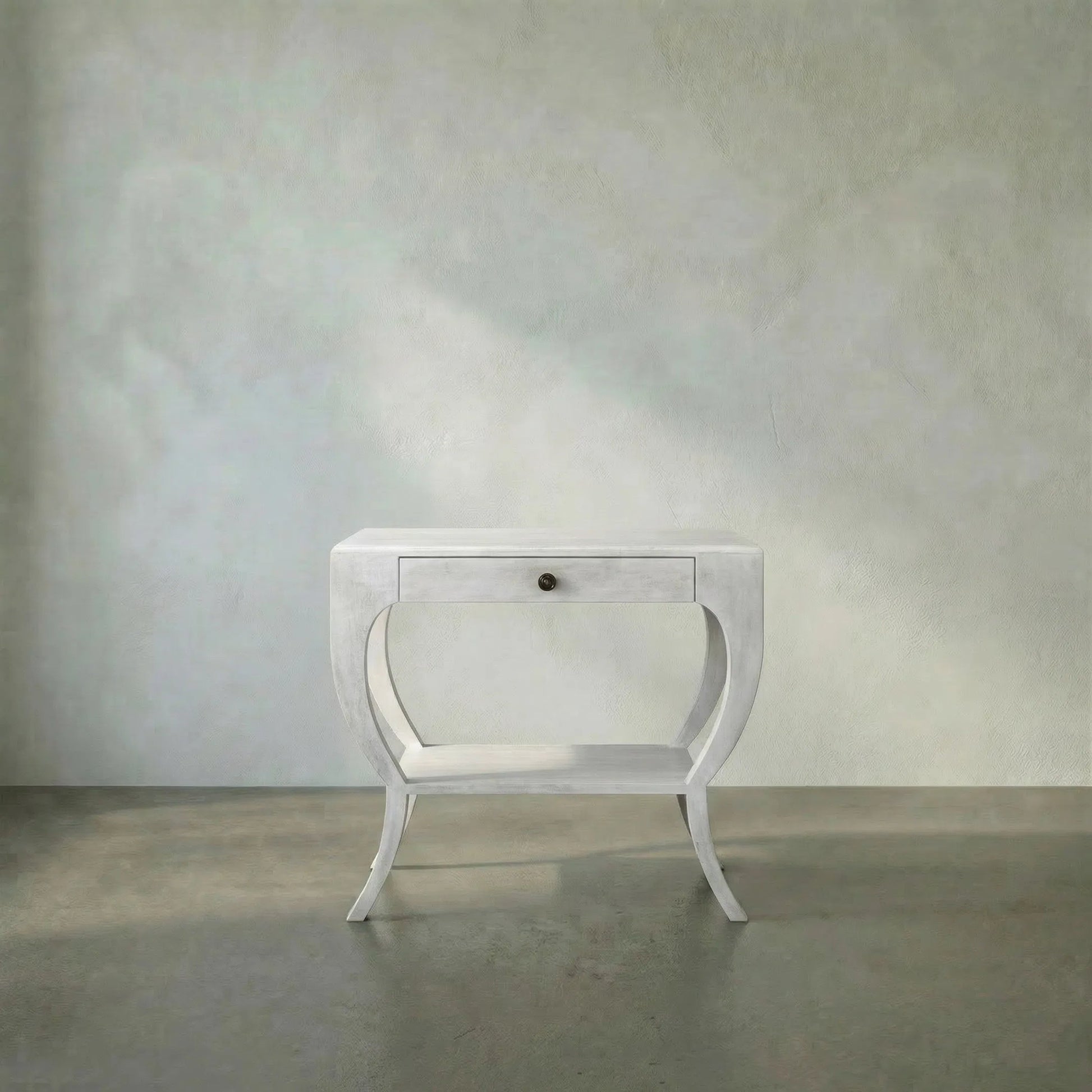 Maude Side Table by Noir. Made from unique in a transitional style.