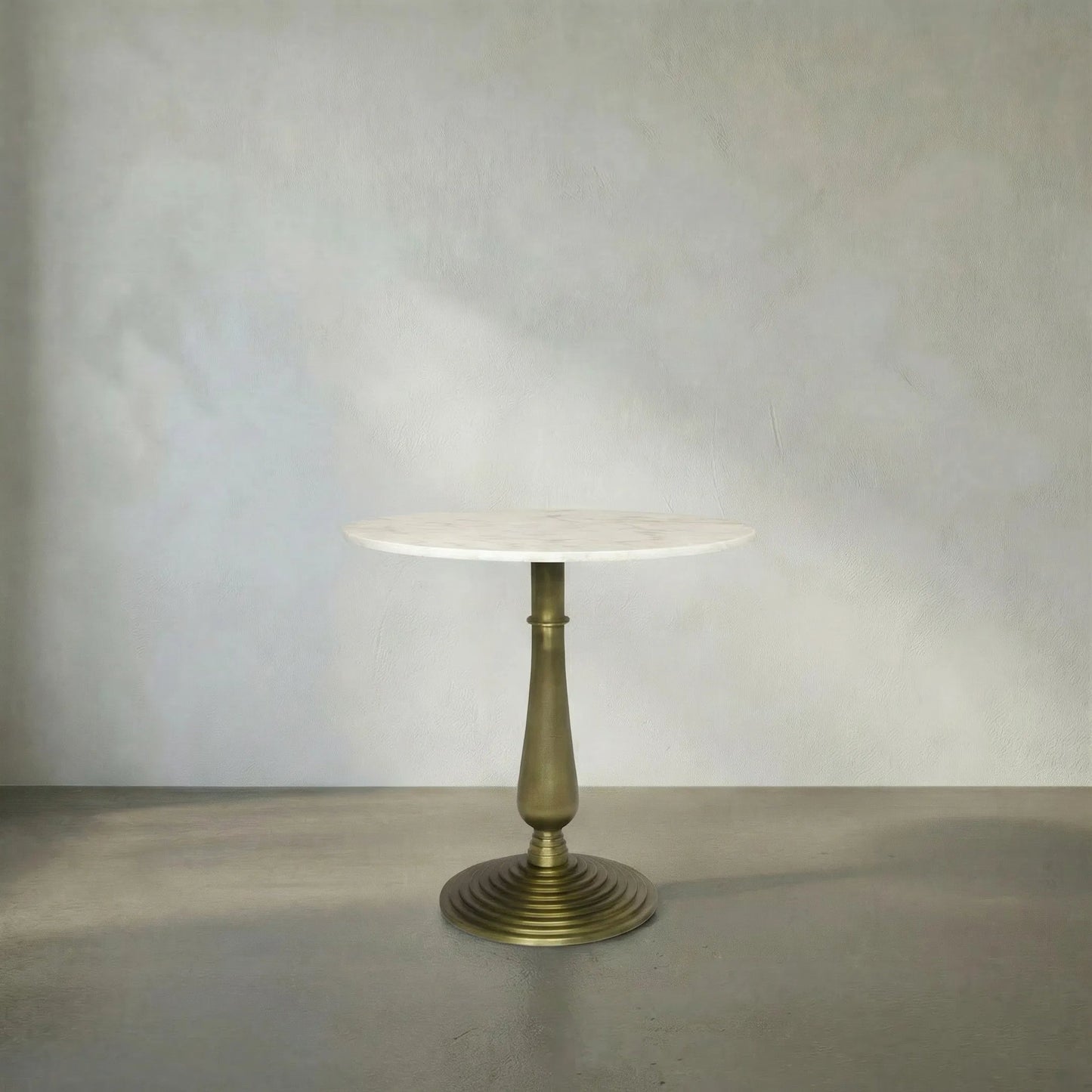 015 S-334321 | Lifestyle | Alida Side Table by Noir in gold. Made from cast iron, quartz in a transitional style.