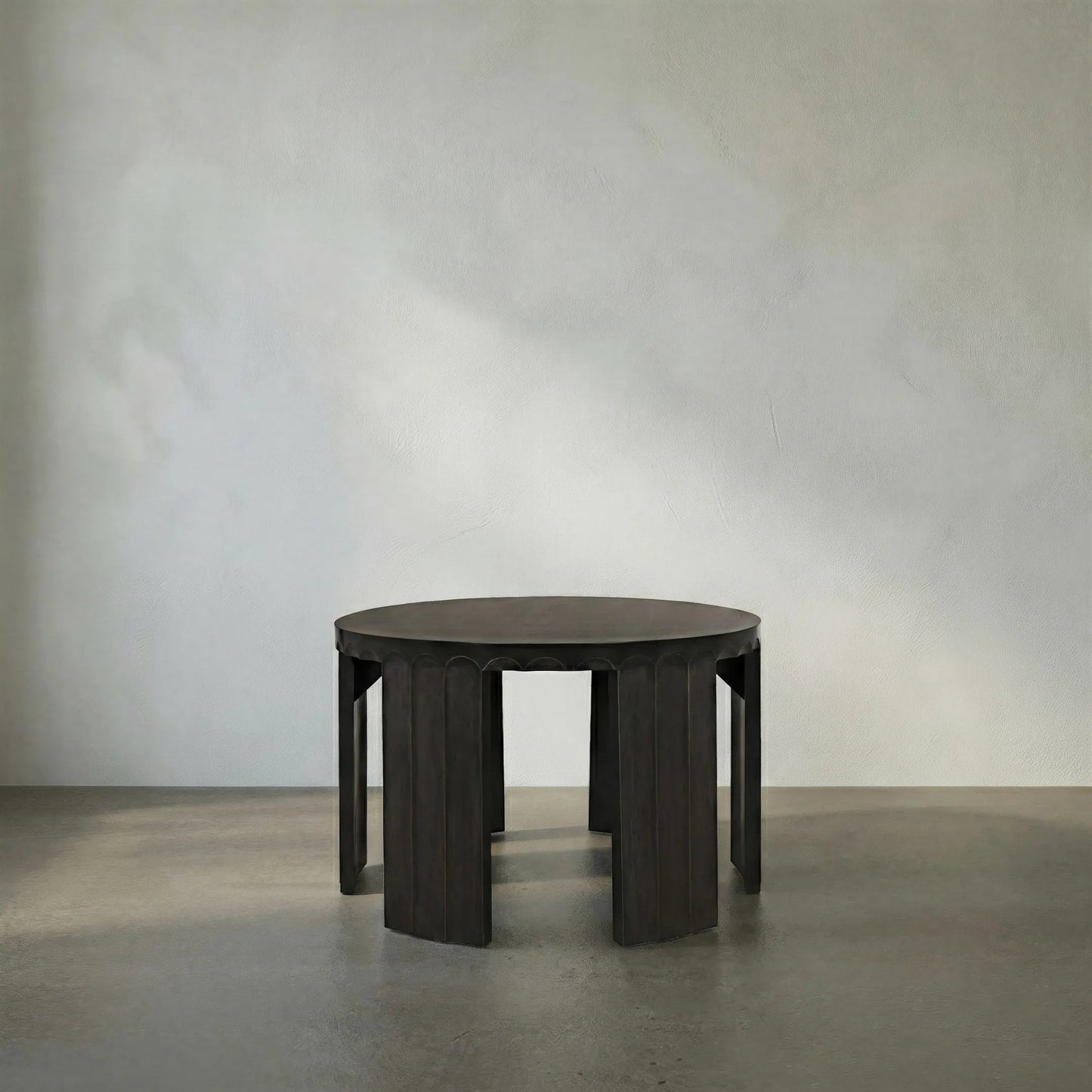 015 SI-1755534 | Lifestyle | Fluted Side Table by Noir in pale. Made from mahogany in a eclectic & global style.