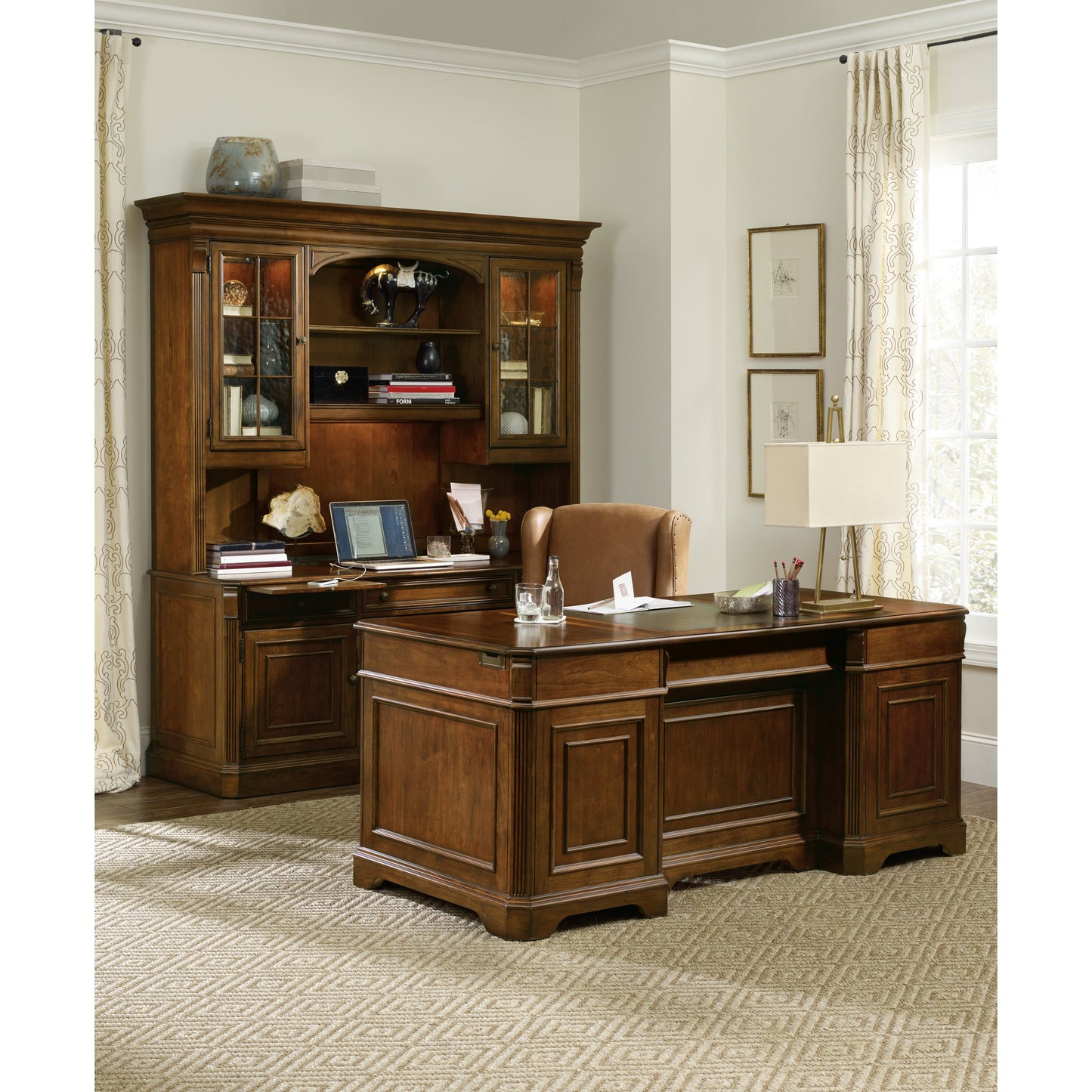 004 SI-1748479 | Lifestyle | Brookhaven Executive Desk by Hooker Furniture in cherry. Made from cherry veneers, bonded leather in a traditional style.