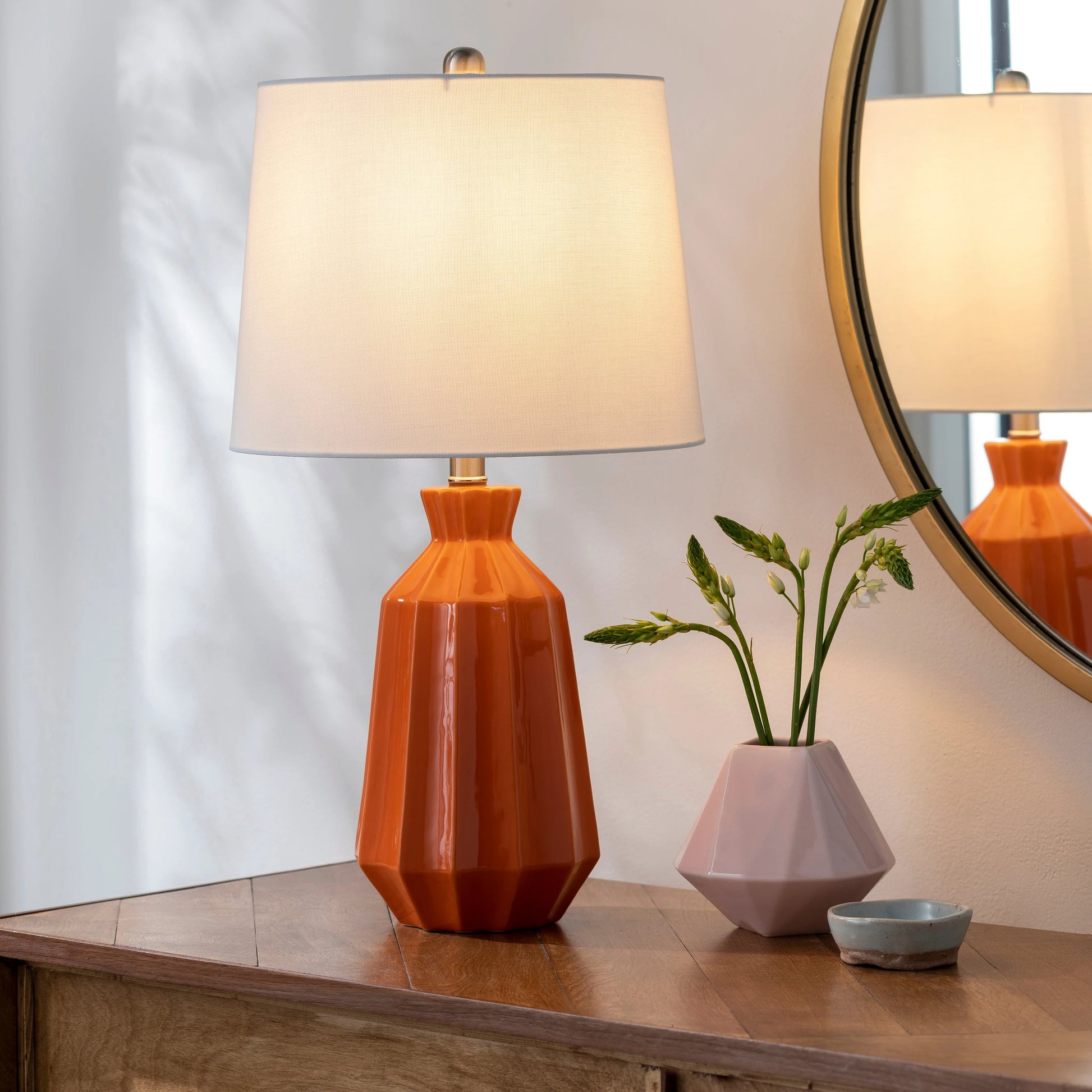 Garrity - 31034 by Livabliss. Made from shade (outside): linen, shade (inside): polyester, body: ceramic, finial: iron, finial: metal, harp: iron in a modern style.