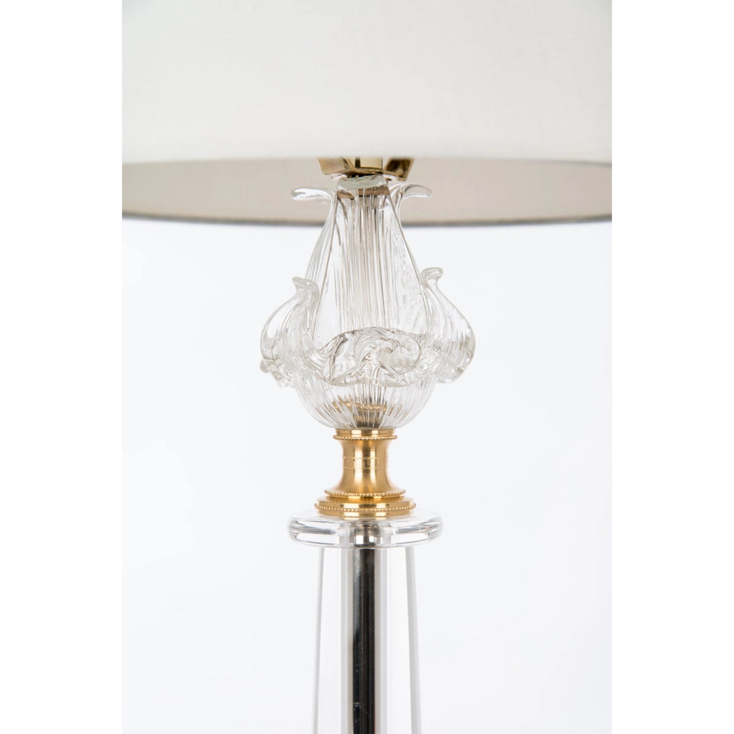 002 SI-1771116 | Closeup | Crystal Flower Lamp by Bradburn Home in clear, antique gold. Made from glass, crystal in a modern style.