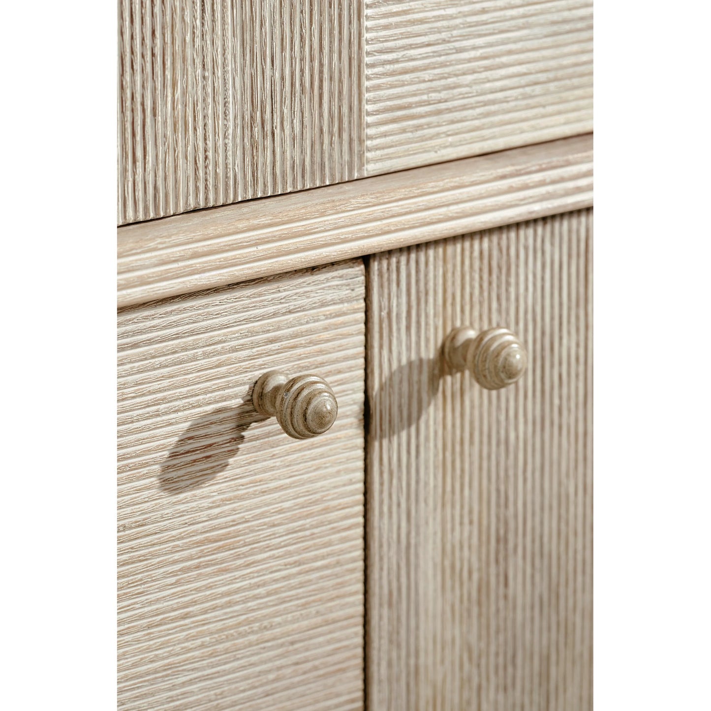 008 SI-1991109 | Closeup | William Yeoward Bywater Credenza by Jonathan Charles in washed acacia. Made from acacia in a modern style.