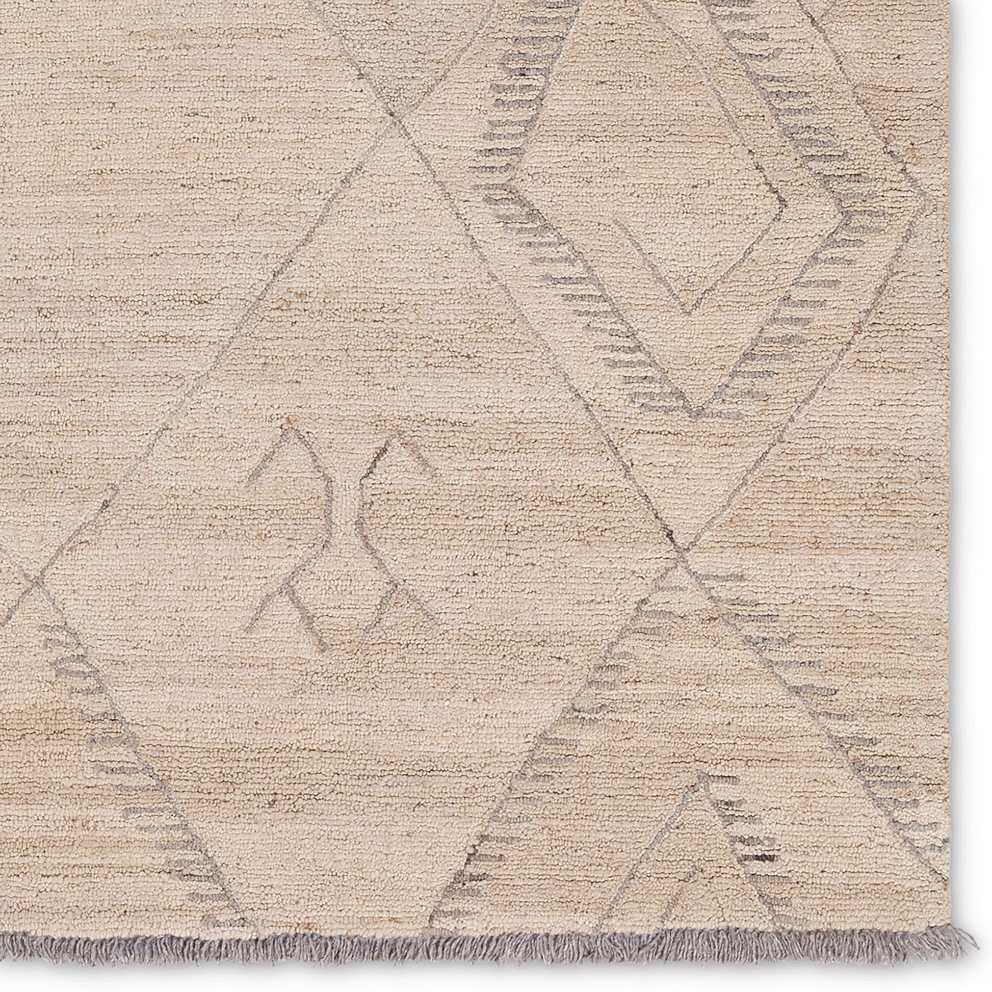 Hadi Anisah Rug by Jaipur Living in white, gray. Made from 100% wool in a unique style.