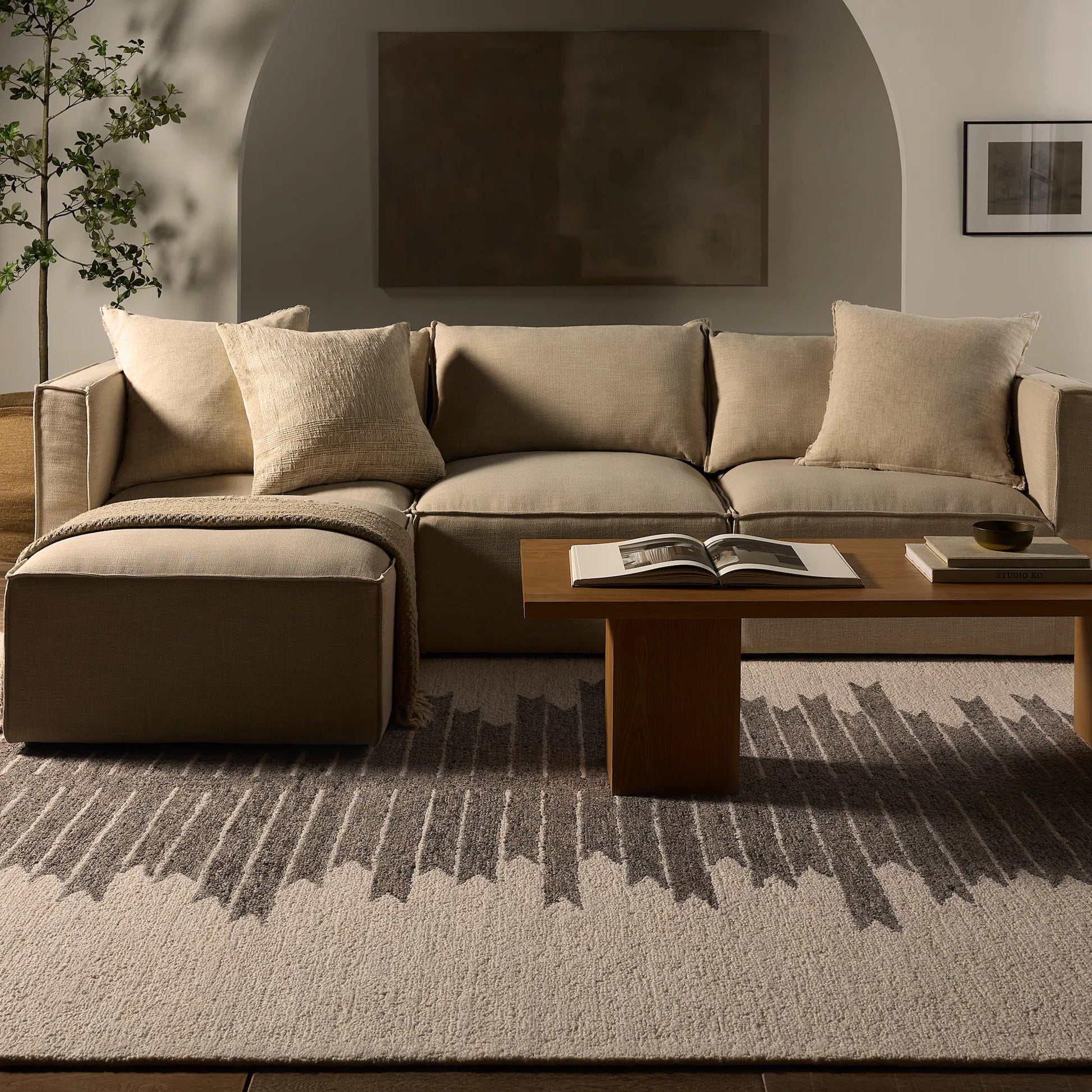 Hadi Chaima Rug by Jaipur Living in gray, white. Made from 100% wool in a unique style.