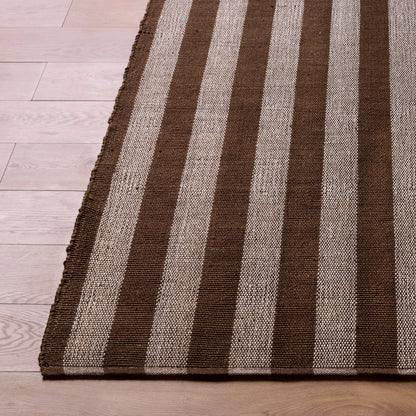 Harbor HBB-2300 Indoor/Outdoor Rug by Livabliss. Made from recycled pet yarn in a unique style.