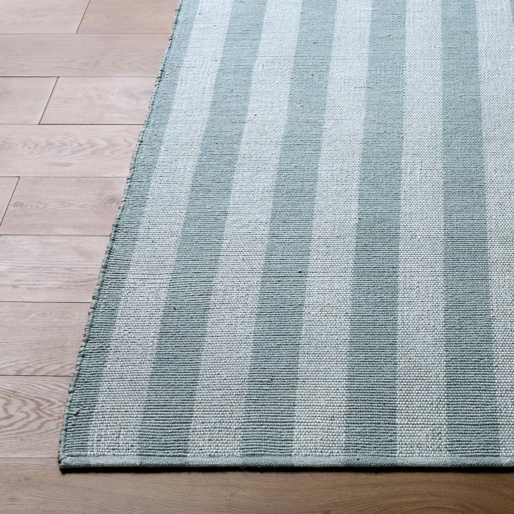 Harbor HBB-2300 Indoor/Outdoor Rug by Livabliss. Made from recycled pet yarn in a unique style.