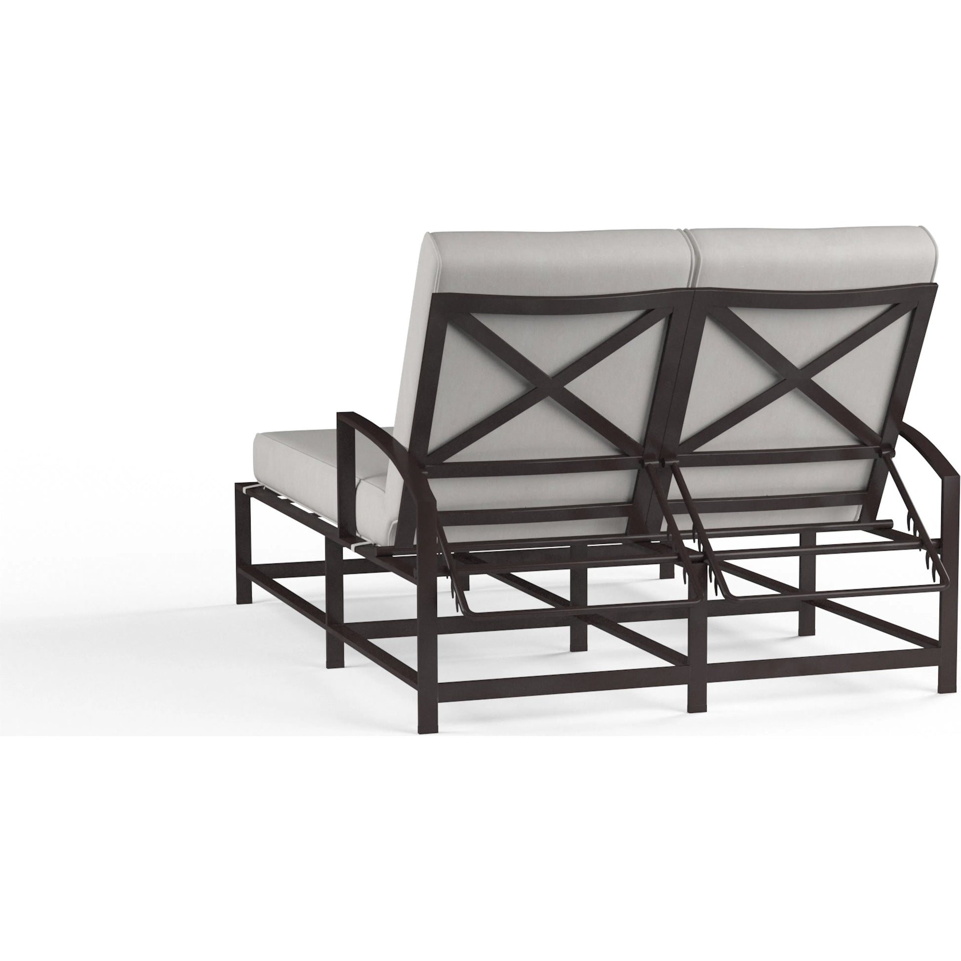 La Outdoor Jolla Double Chaise by Sunset West in espresso. Made from aluminum in a modern style.