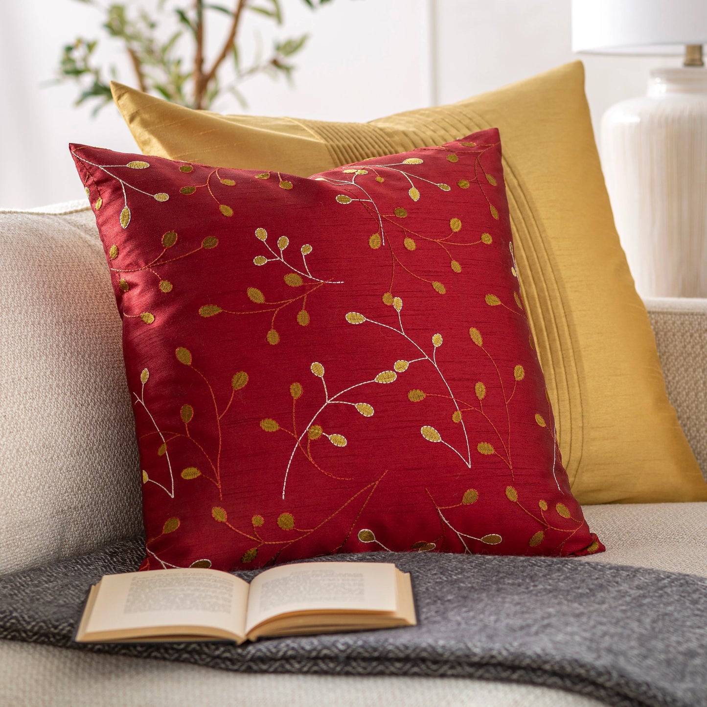 004 O-SURYA-HH093-1818D,O-SURYA-HH093-1818P,O-SURYA-HH093-2222D,O-SURYA-HH093-2222P | Lifestyle | Blossom II Pillow - 24860 by Surya in cherry, gold, ivory. Made from 100% polyester in a modern style.