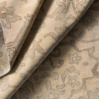 Hillcrest HIL-9036 Rug by Surya. Made from 100% new zealand wool in a unique style.