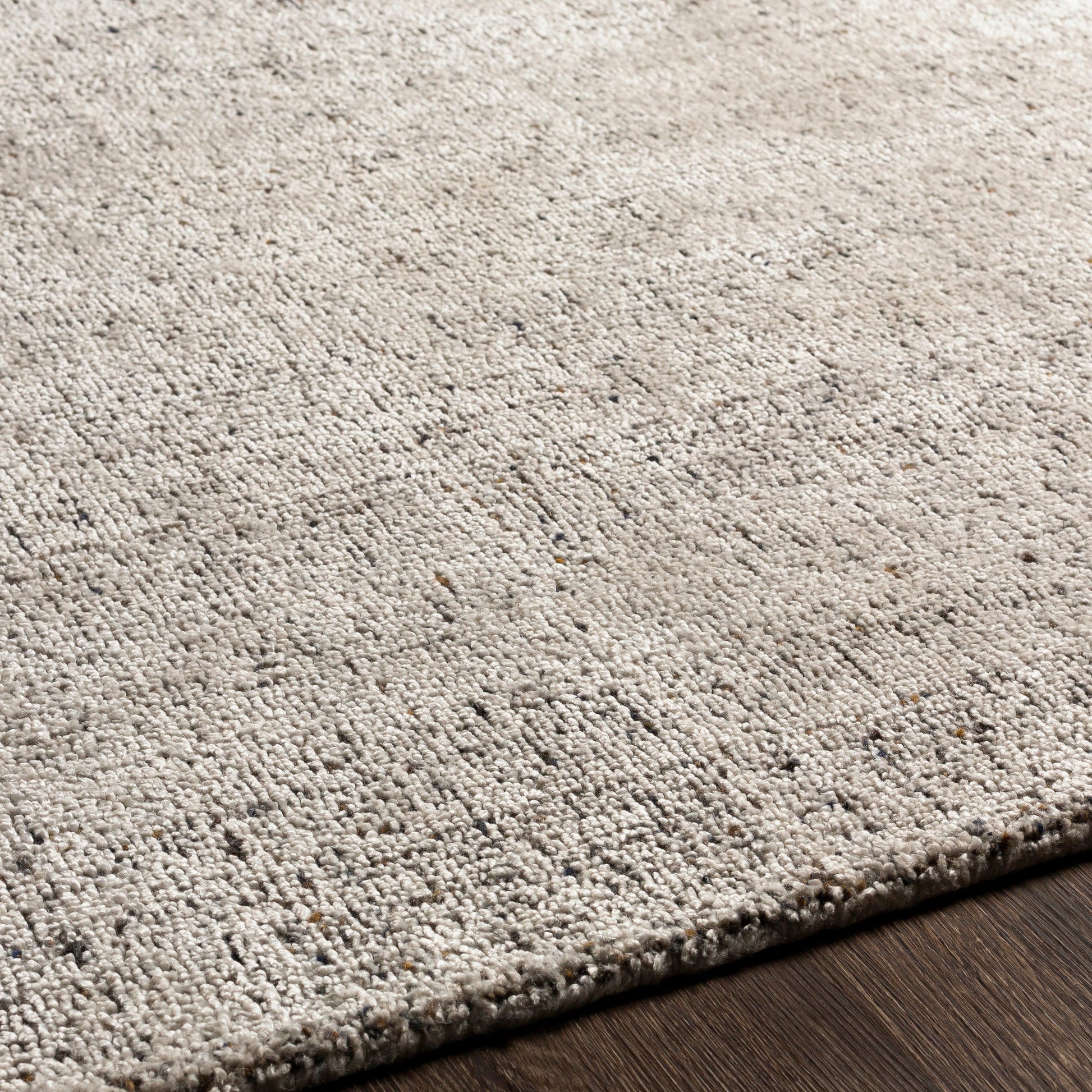 Helen HLE-2304 Rug by Surya. Made from 50% viscose, 50% wool in a unique style.