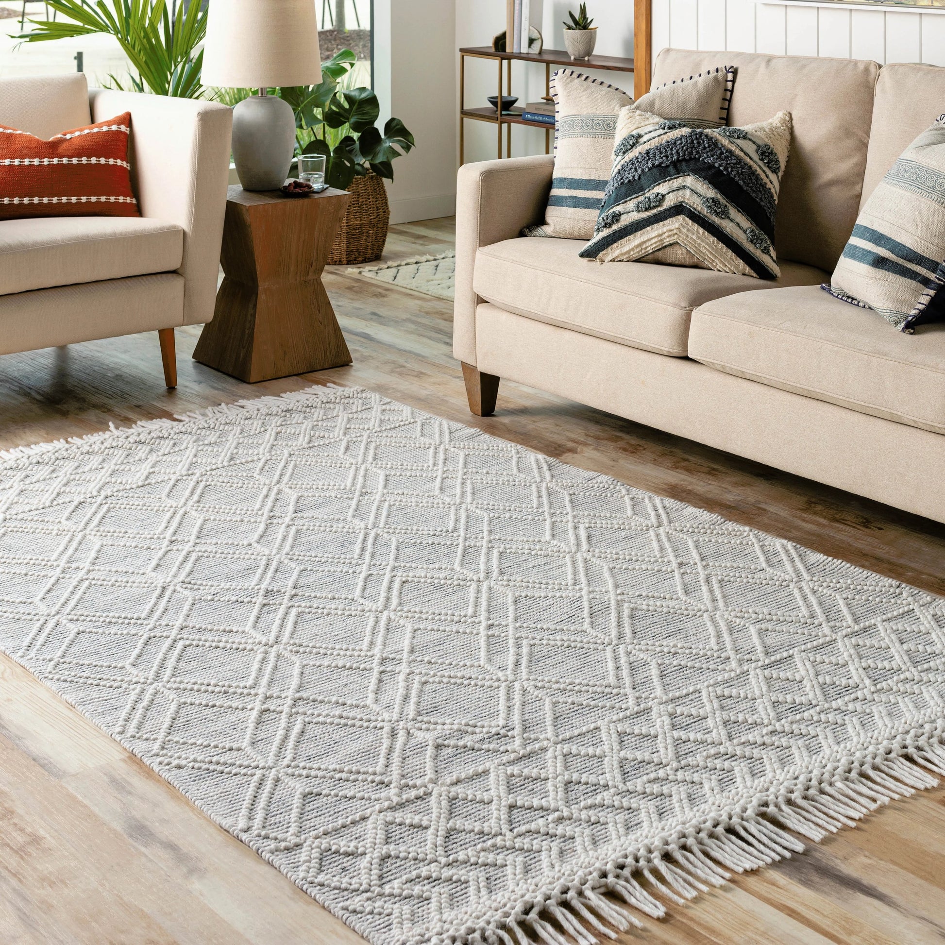 Hemingway HMG-2300 Rug by Livabliss in cream, black. Made from 70% wool, 30% polyester in a unique style.