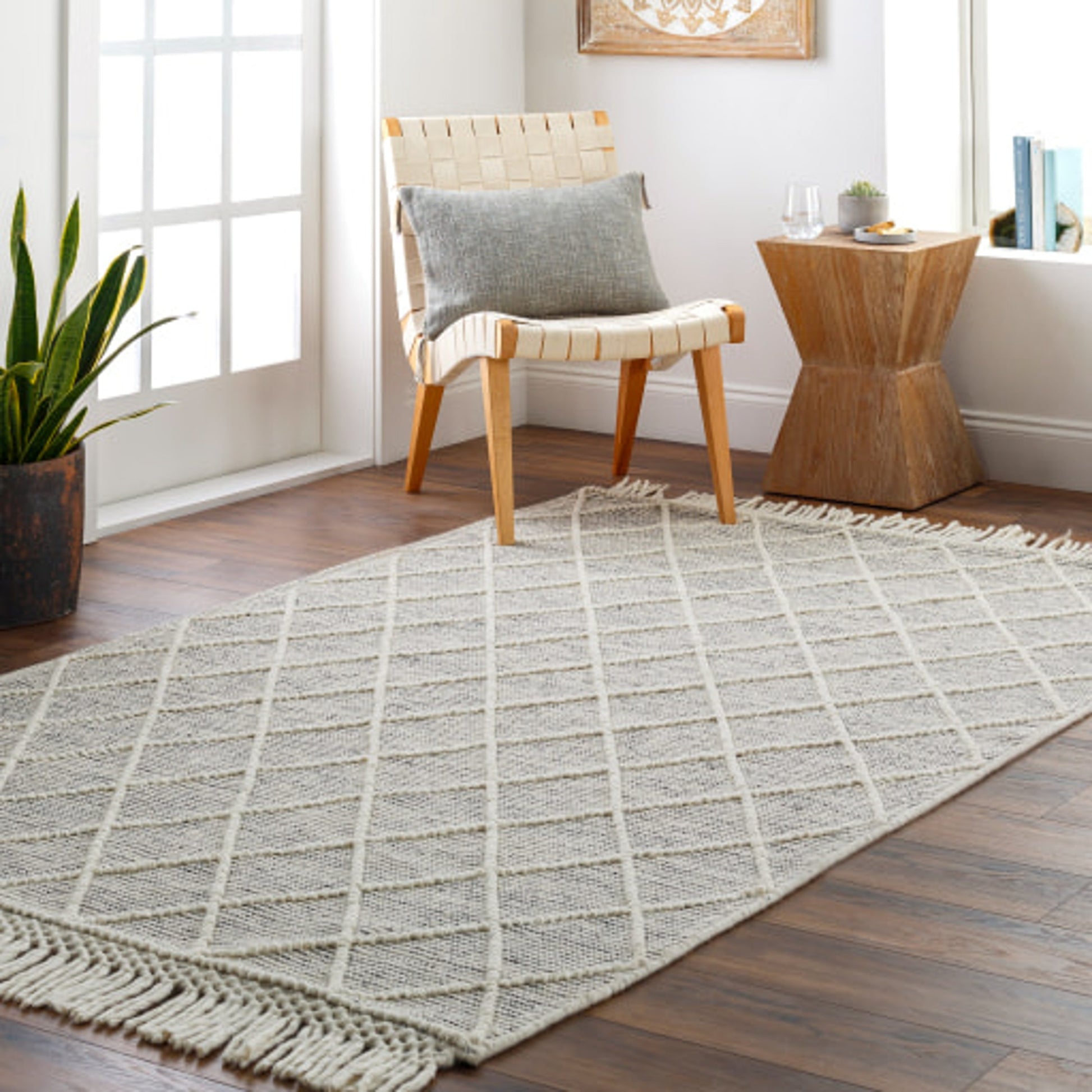 Hemingway Rug - 31309 by Livabliss in ivory, black. Made from 60% wool, 40% polyester in a unique style.