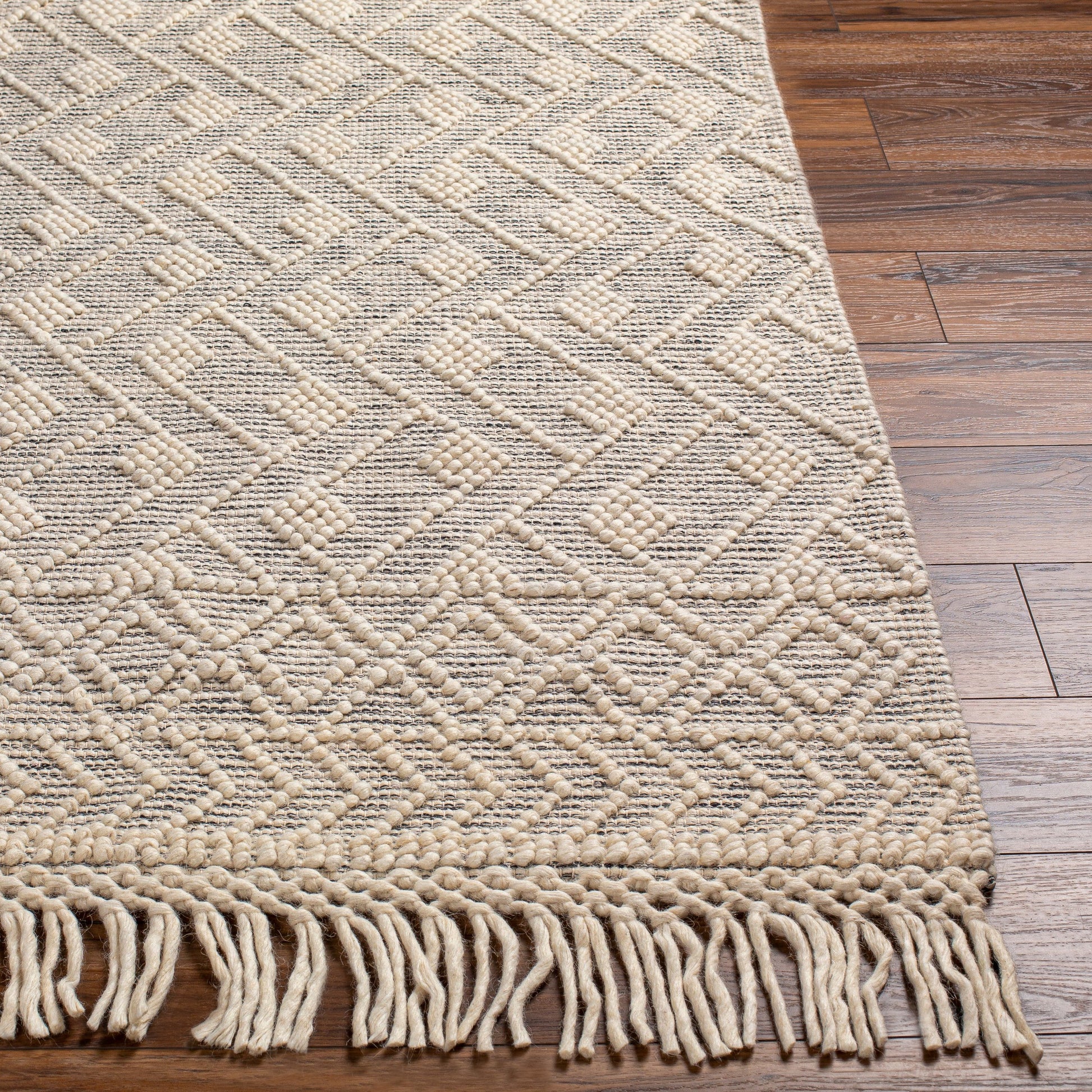 Hemingway Rug - 31312 by Livabliss in ivory, black. Made from 60% wool, 40% polyester in a unique style.