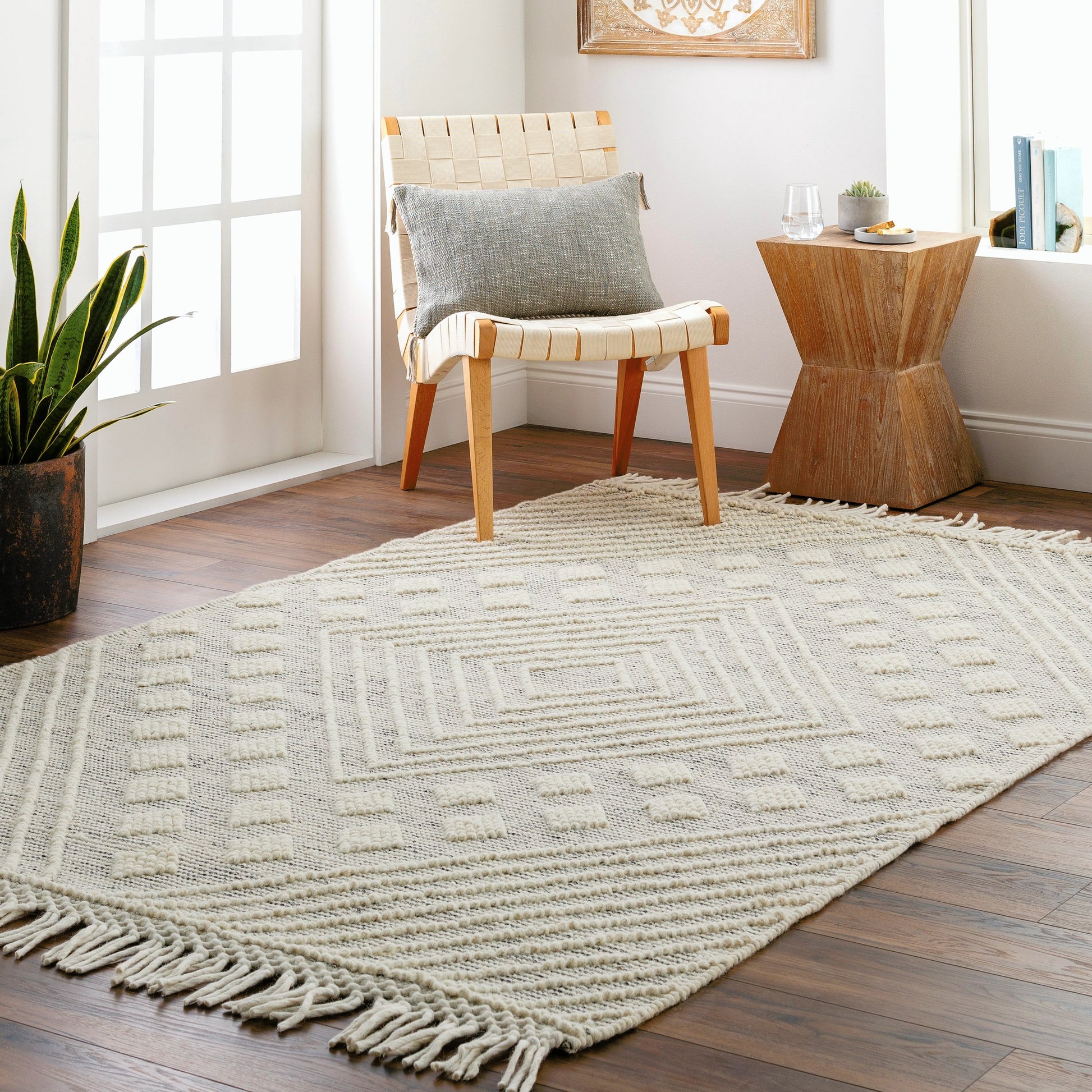 Hemingway Rug - 31313 by Livabliss in ivory, black. Made from 60% wool, 40% polyester in a unique style.
