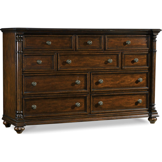 Leesburg Dresser by Hooker Furniture in mahogany. Made from mahogany veneers in a traditional style.