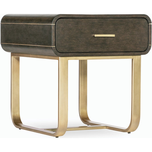 Commerce & Market Metropolitan End Table by Hooker Furniture in dark wood and dark wood finish. Made from oak veneers, metal tube and sheet metal in a modern style.