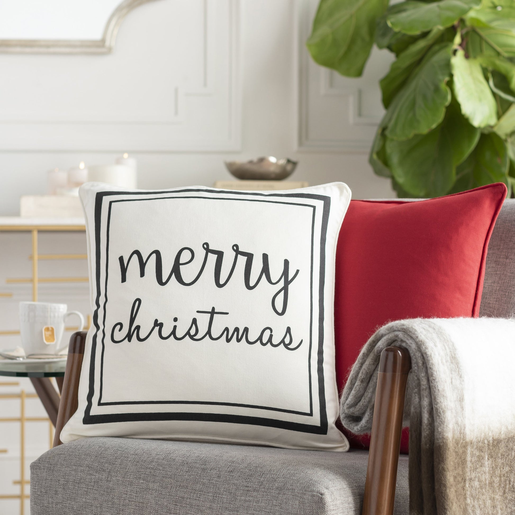 Merry Christmas Pillow by Surya in dark green, white. Made from front: 100% cotton, back: 100% cotton in a modern style.