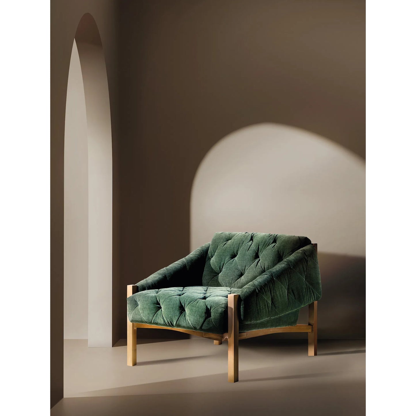 004 SI-2354024 | Lifestyle | Kerns Accent Chair by Hooker Furniture in ansel rain forest and light pecan. Made from fabric in a modern style.