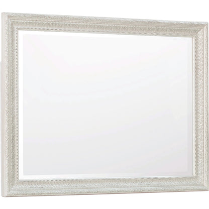 Camila Mirror by Pulaski Furniture in semi-transparent creamy white. Made from ash veneers in a modern style.