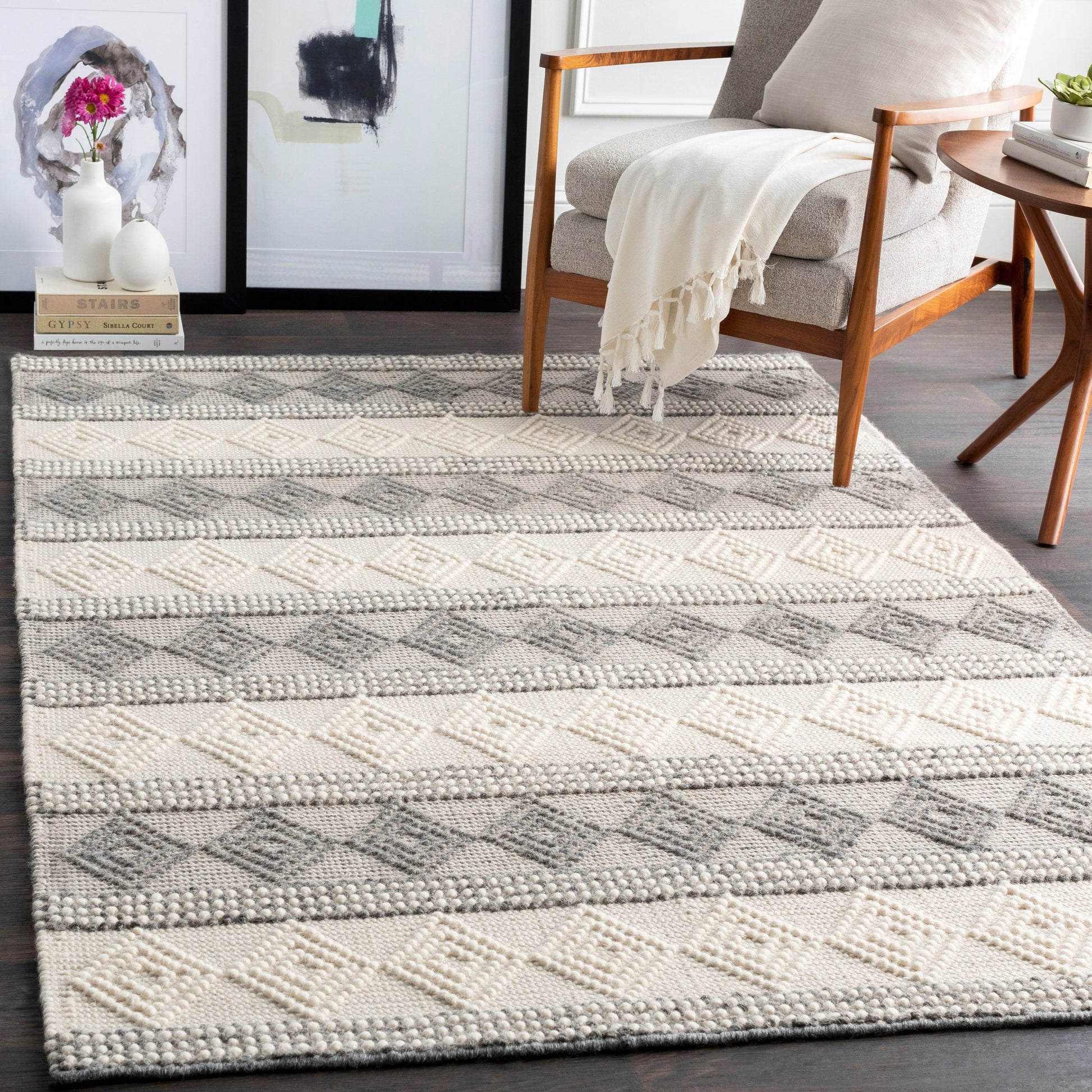 Hygge Rug - 23225 by Livabliss. Made from 100% wool in a unique style.