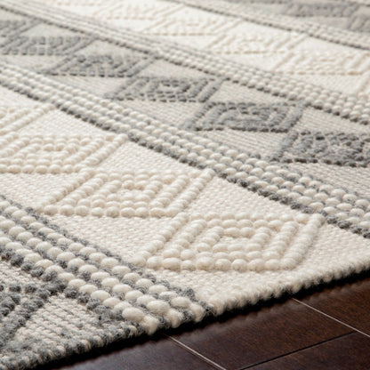 Hygge Rug - 23225 by Livabliss. Made from 100% wool in a unique style.