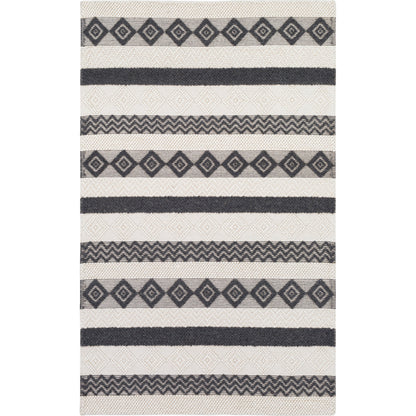 Hygge HYG-2301 Rug by Surya in black, white. Made from 100% wool in a unique style.