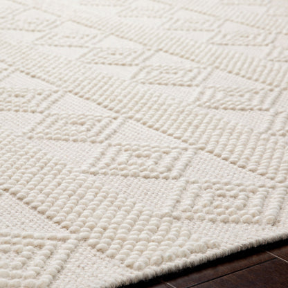 Hygge Rug - 23225 by Livabliss. Made from 100% wool in a unique style.