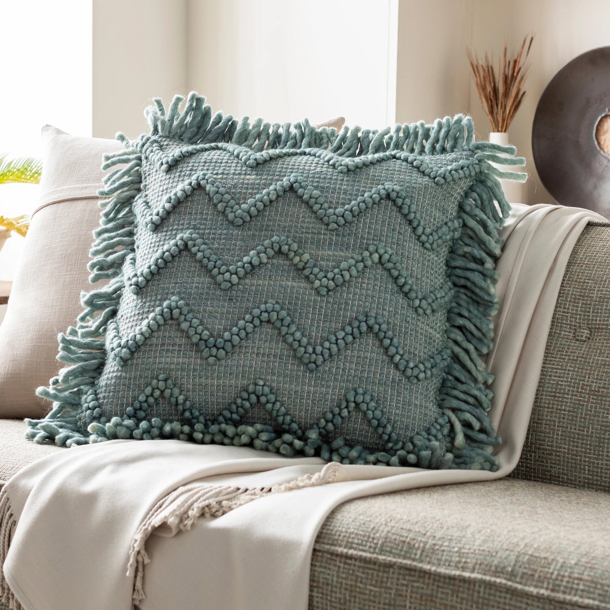 Hylia Pillow - 20321 by Surya. Made from 60% wool, 40% cotton, 100% cotton in a eclectic & global style.