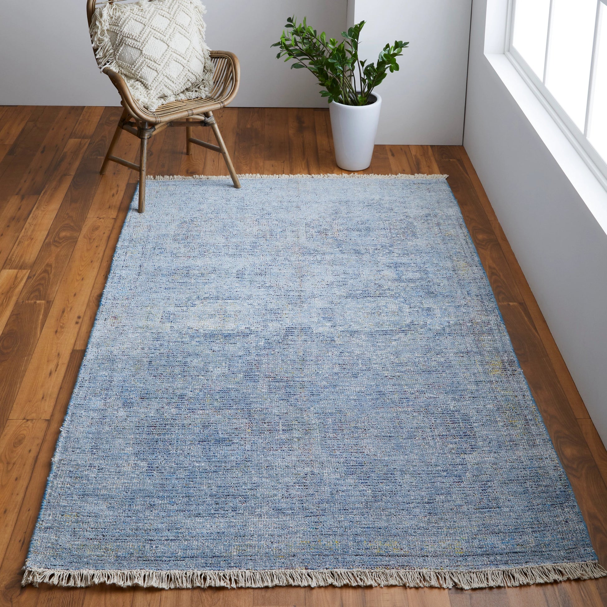 Caldwell Transitional Rug - 8804F by Feizy in blue, ivory. Made from wool, viscose in a unique style.