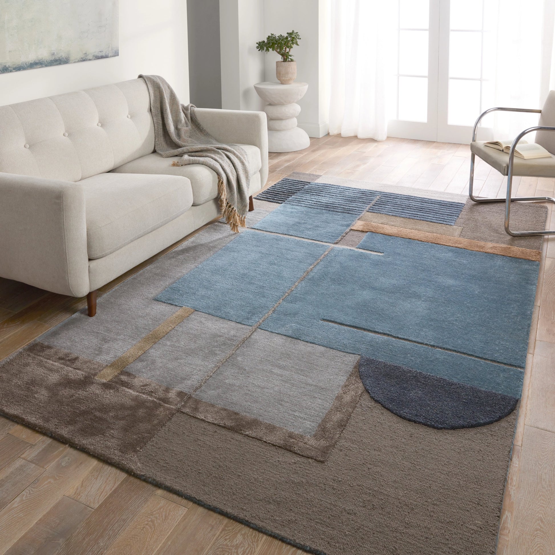 Iconic ICO15 Rug by Jaipur Living in blue, gray. Made from 65% viscose 35% wool in a unique style.