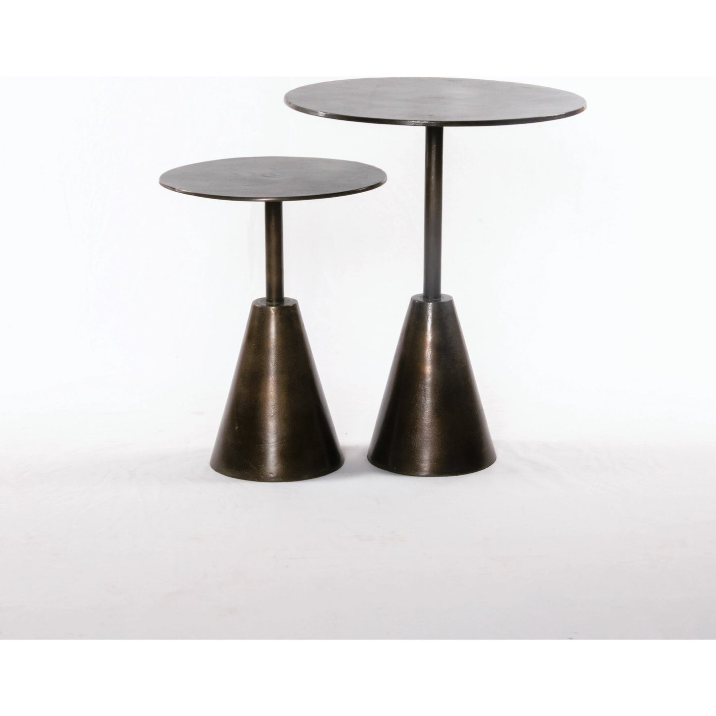 007 S-258320 | Additional Silo | Frisco End Tables (Set of 2) by Four Hands in antique rust. Made from aluminum, engineered hardwood in a modern style.
