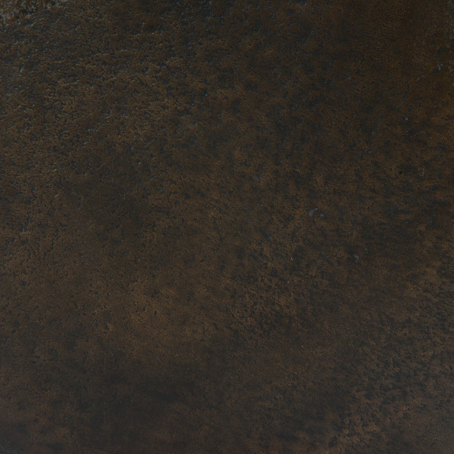 004 SI-1717010 | Closeup | Trello Drum End Table by Four Hands in textured brass. Made from aluminum in a modern style.