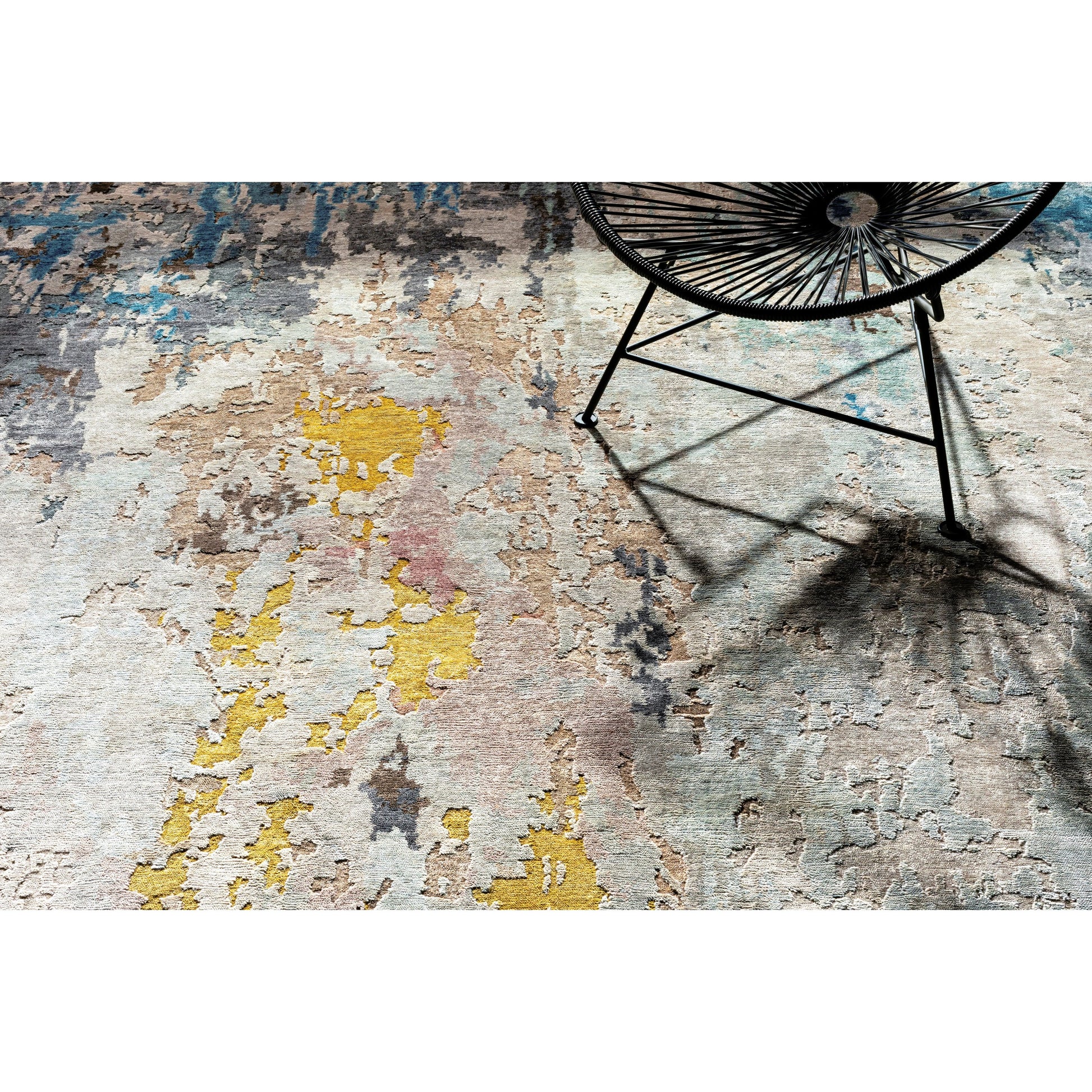 Imola Rug - 23130 by Surya. Made from 100% viscose in a unique style.