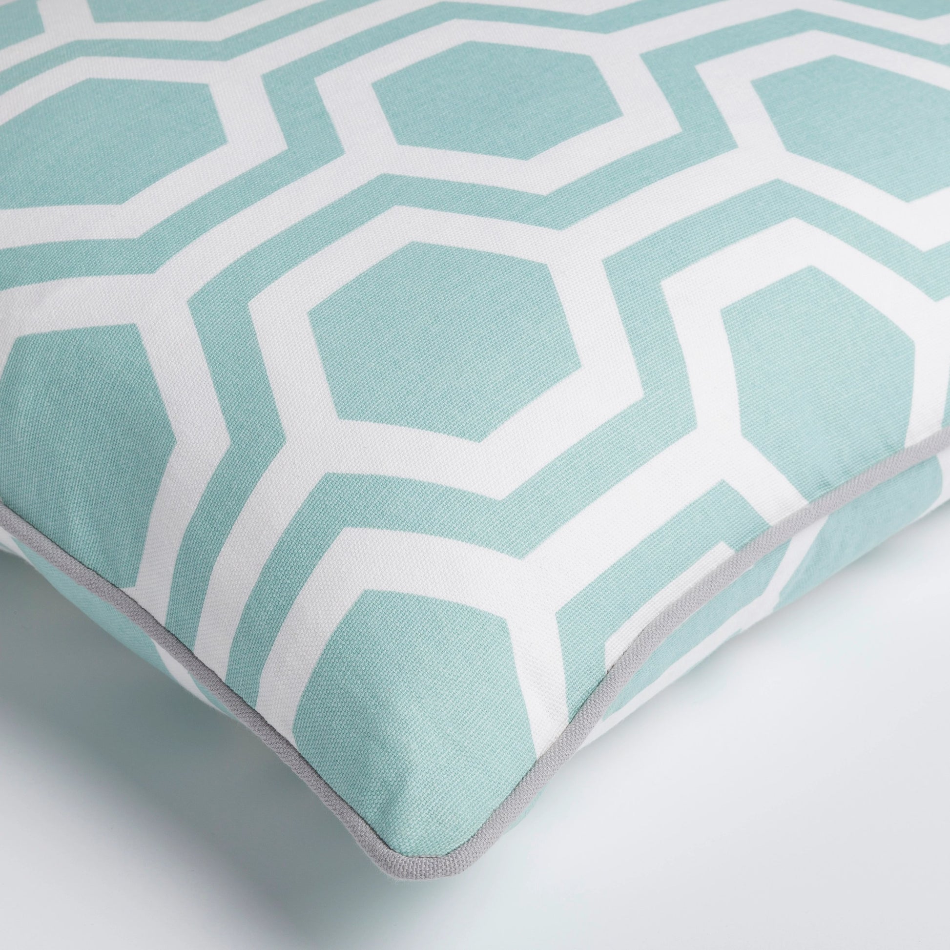 Inga Pillow - 10270 by Surya. Made from 100% cotton in a modern style.