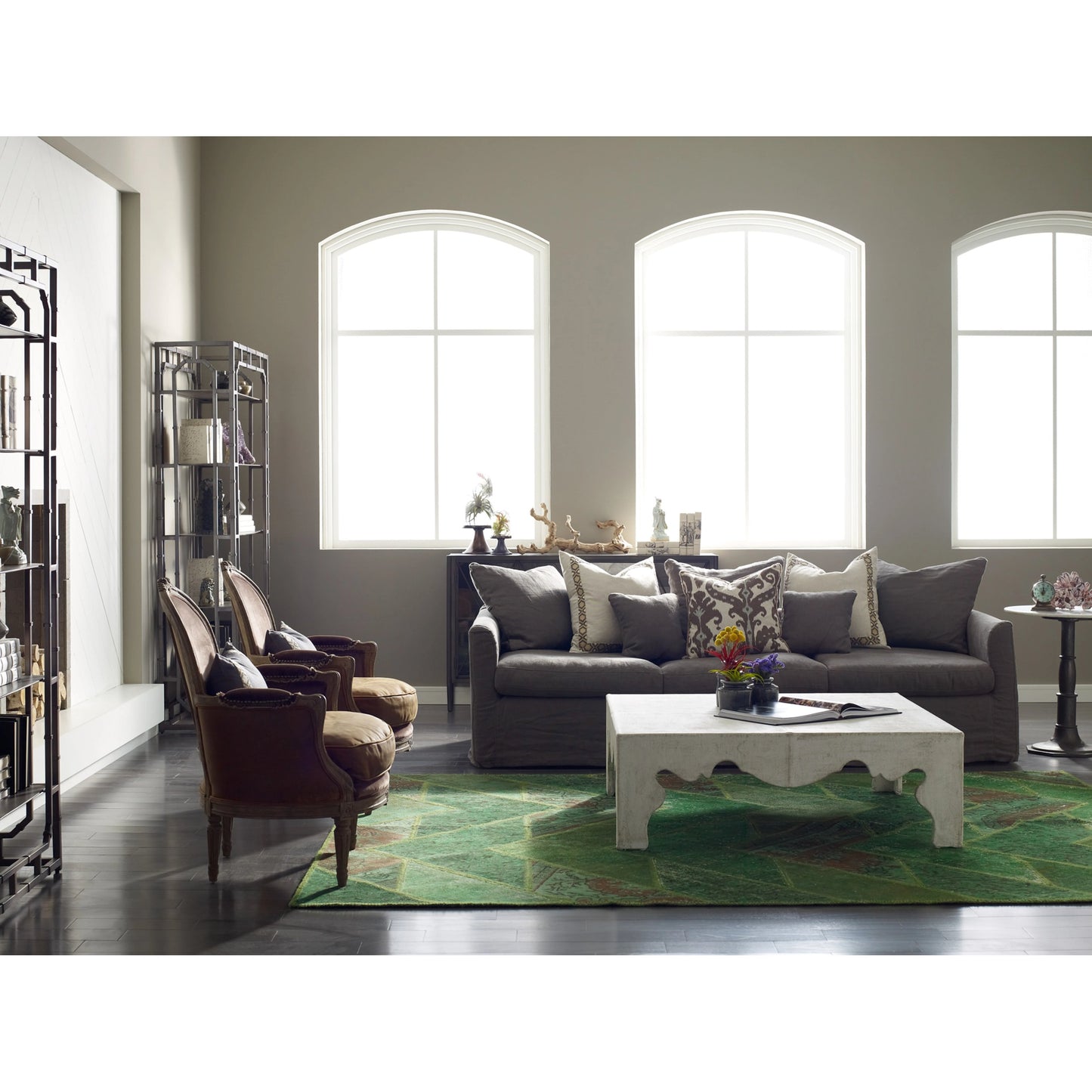 007 SI-1716011 | Lifestyle | Lucy Side Table by Four Hands in carbon wash, white marble. Made from solid marble, iron, engineered hardwood in a modern style.