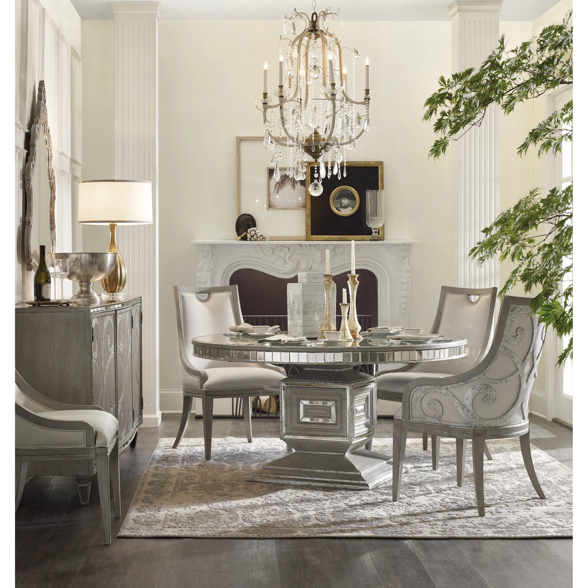 Sanctuary Buffet by Hooker Furniture in epoque. Made from oak veneers, resin, mirror in a modern style.