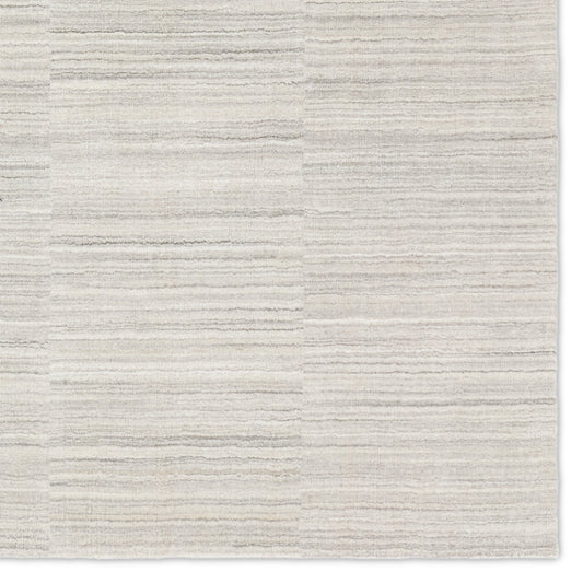 Ivar IVA01 Indoor/Outdoor Rug by Jaipur Living in light gray, white. Made from 100% polyester in a unique style.