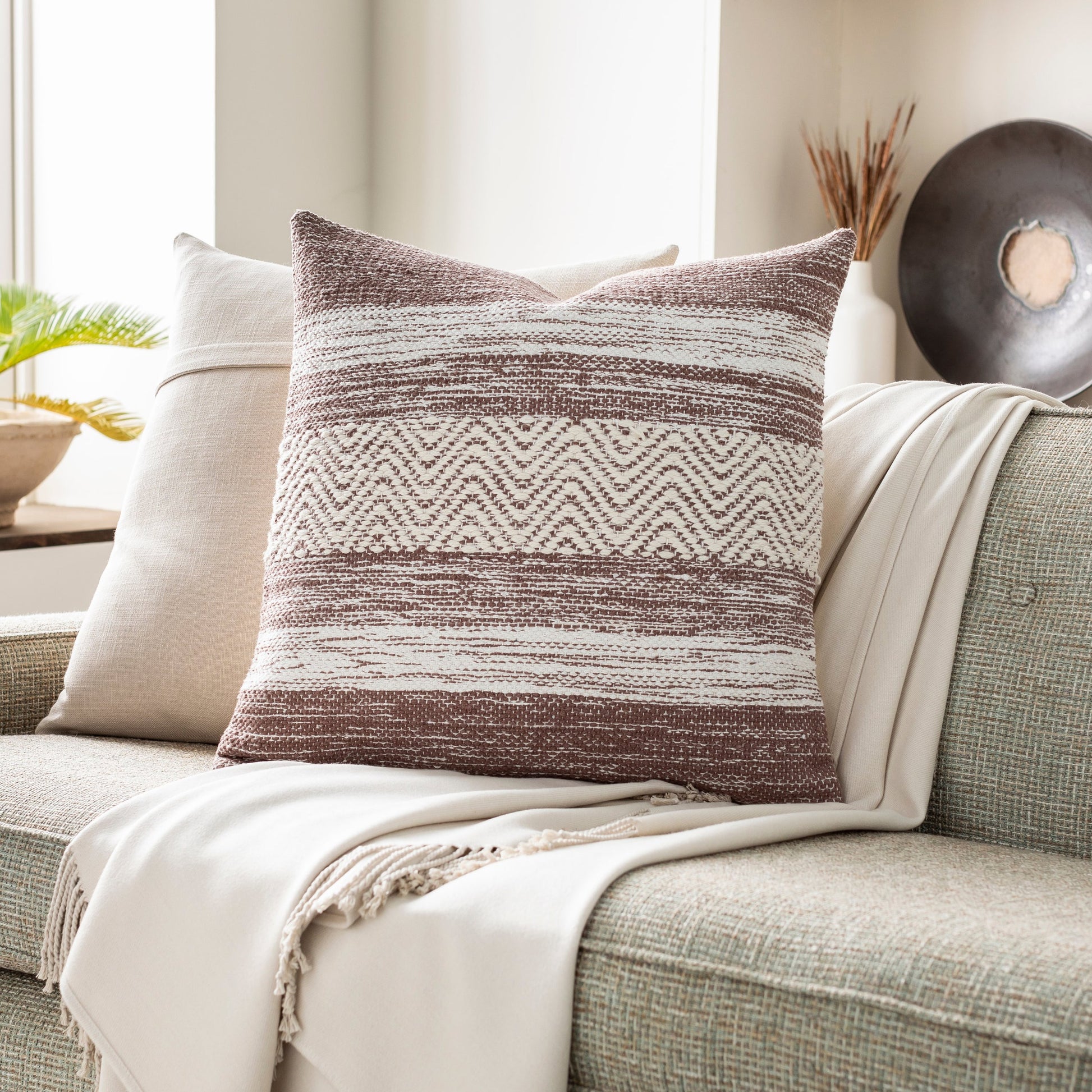 Levi Pillow - 31622 by Surya. Made from 80% cotton, 20% recycled pet yarn, 100% cotton in a eclectic & global style.