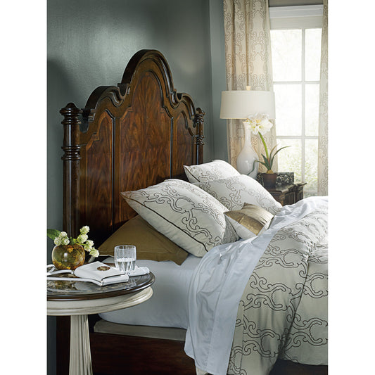 Poster Headboard by Hooker Furniture in mahogany. Made from mahogany veneers in a unique style.