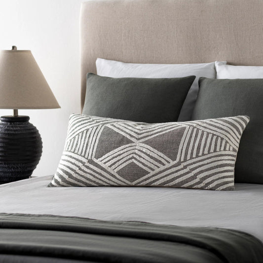 Izie Pillow - 27081 by Surya in wheat, white. Made from 98% cotton, 2% viscose, 100% cotton in a eclectic & global style.