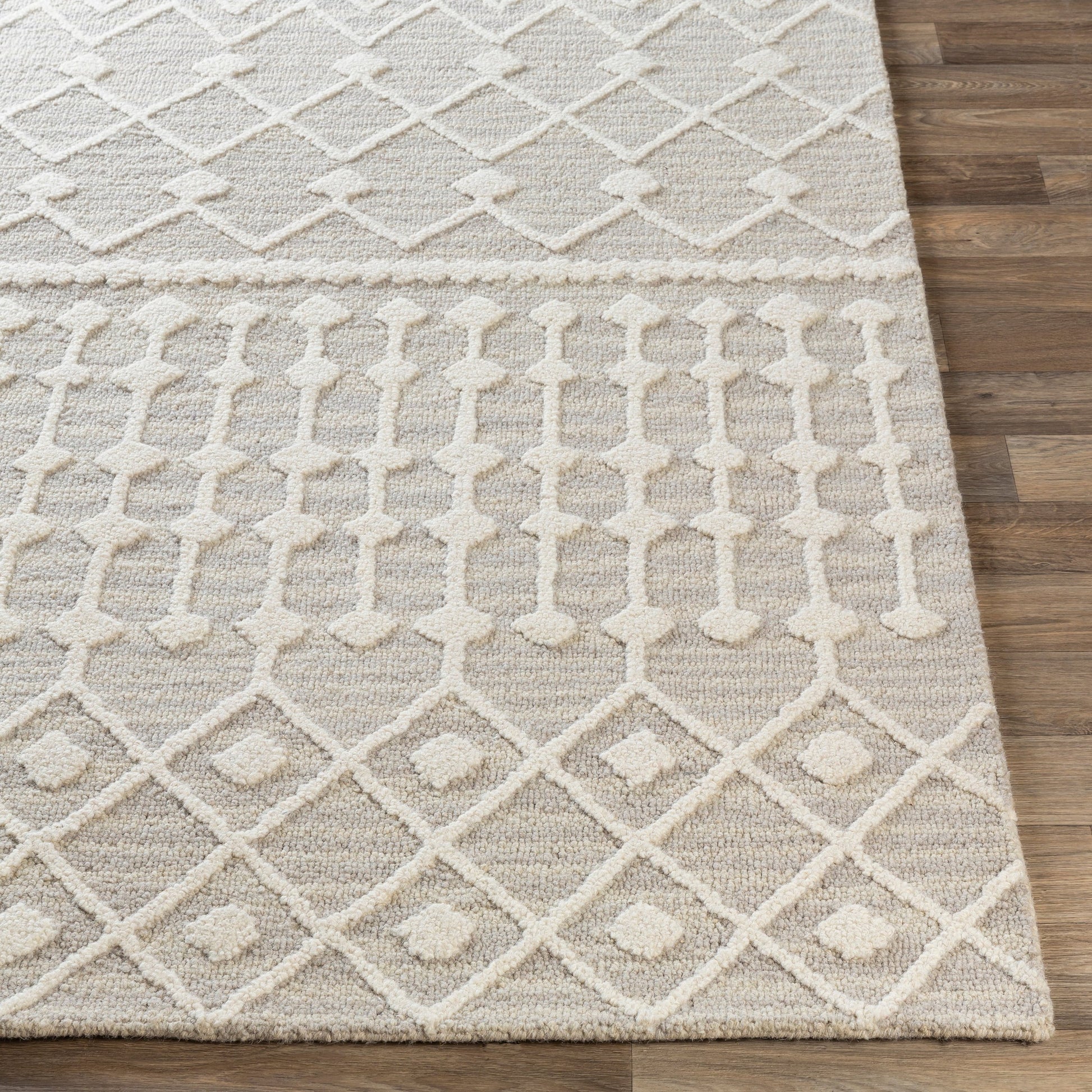 Izmir Rug - 24427 by Surya in charcoal, light gray, ivory. Made from 100% wool in a unique style.