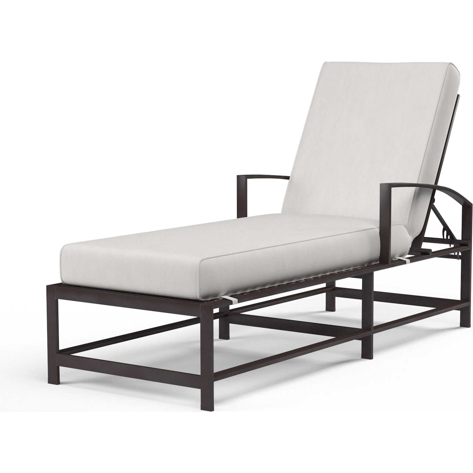 La Outdoor Jolla Chaise by Sunset West in espresso. Made from aluminum in a modern style.