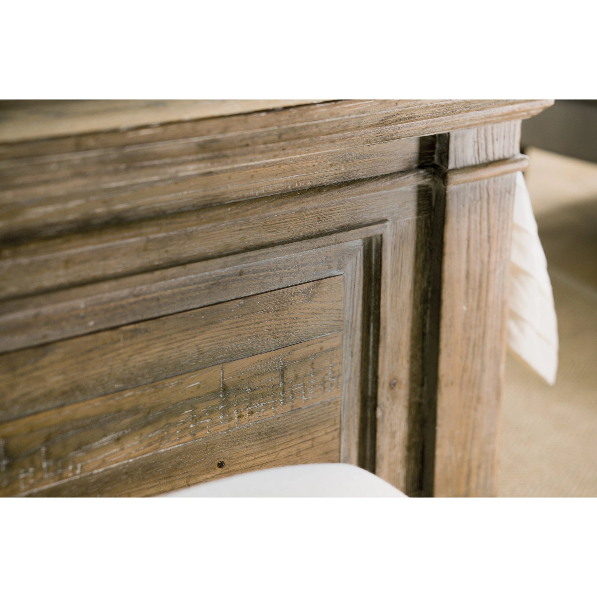Laurier Headboard by Hooker Furniture in soft brown. Made from white oak veneers in a cottage & farmhouse style.