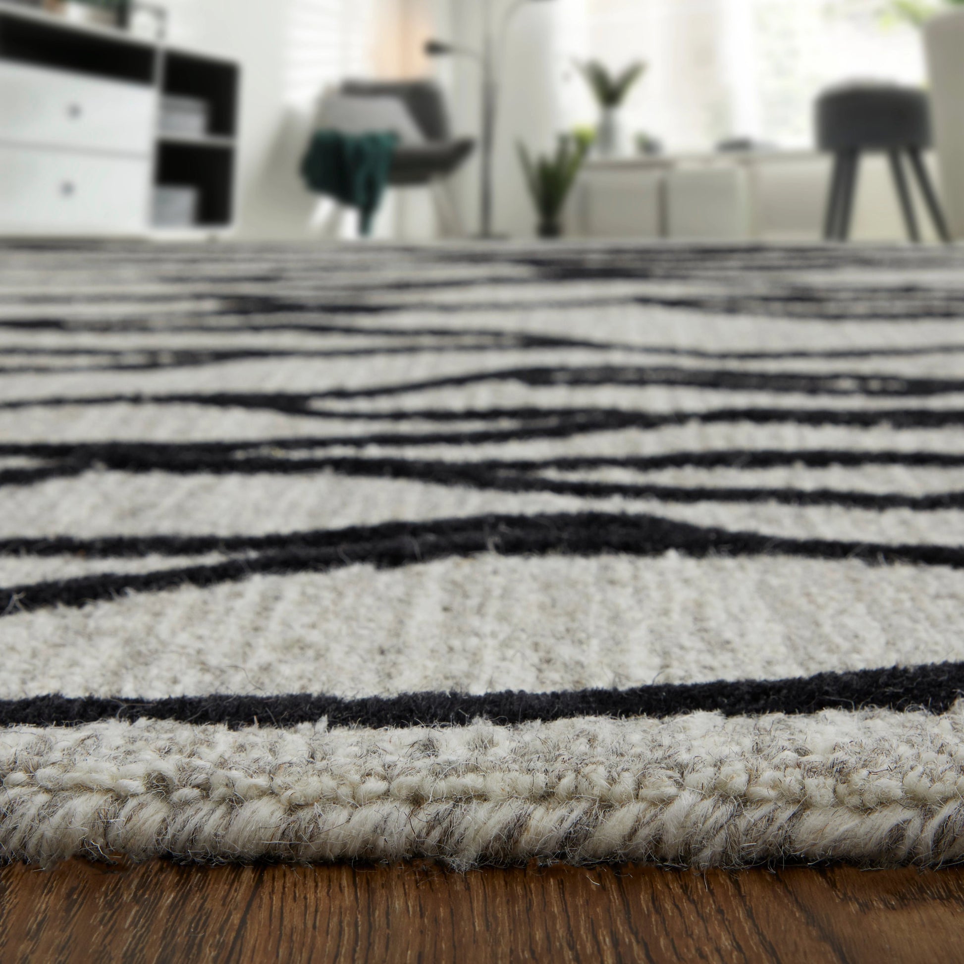 Enzo Transitional Rug - 8734F by Feizy. Made from wool in a unique style.